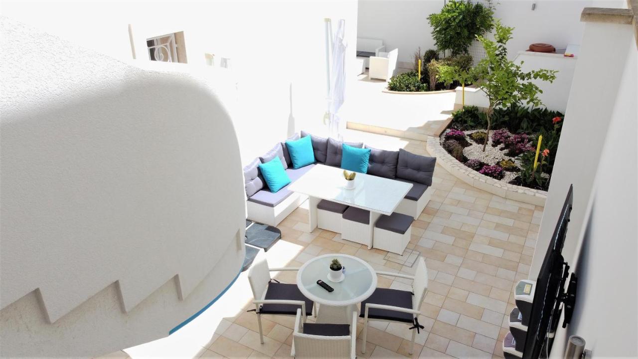 Kalinifta Rooms Apartment ตอร์เลลาปิลโล ภายนอก รูปภาพ