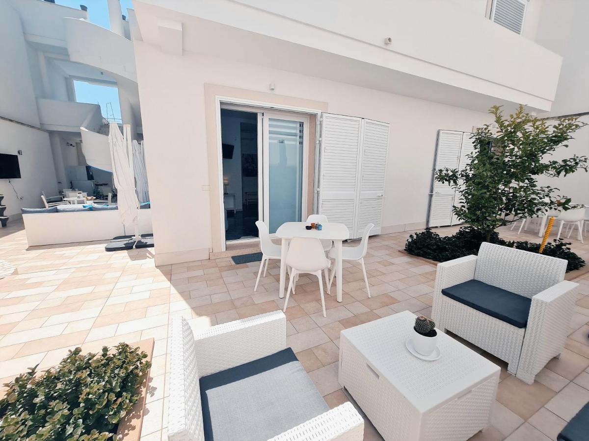 Kalinifta Rooms Apartment ตอร์เลลาปิลโล ภายนอก รูปภาพ