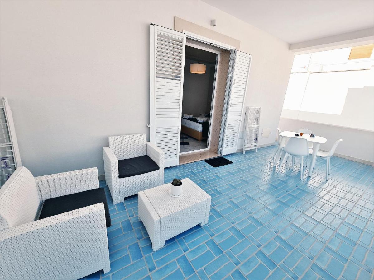 Kalinifta Rooms Apartment ตอร์เลลาปิลโล ภายนอก รูปภาพ