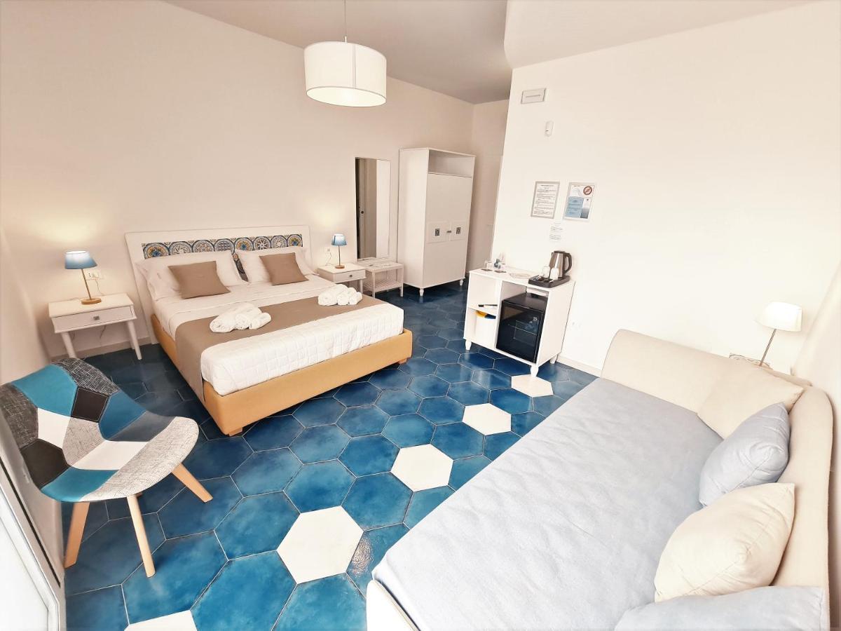 Kalinifta Rooms Apartment ตอร์เลลาปิลโล ภายนอก รูปภาพ